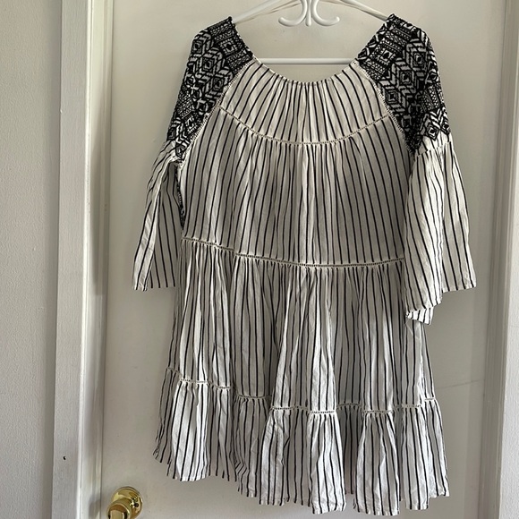 Free People Dresses & Skirts - NWOT Free People baby doll scoop-back dress